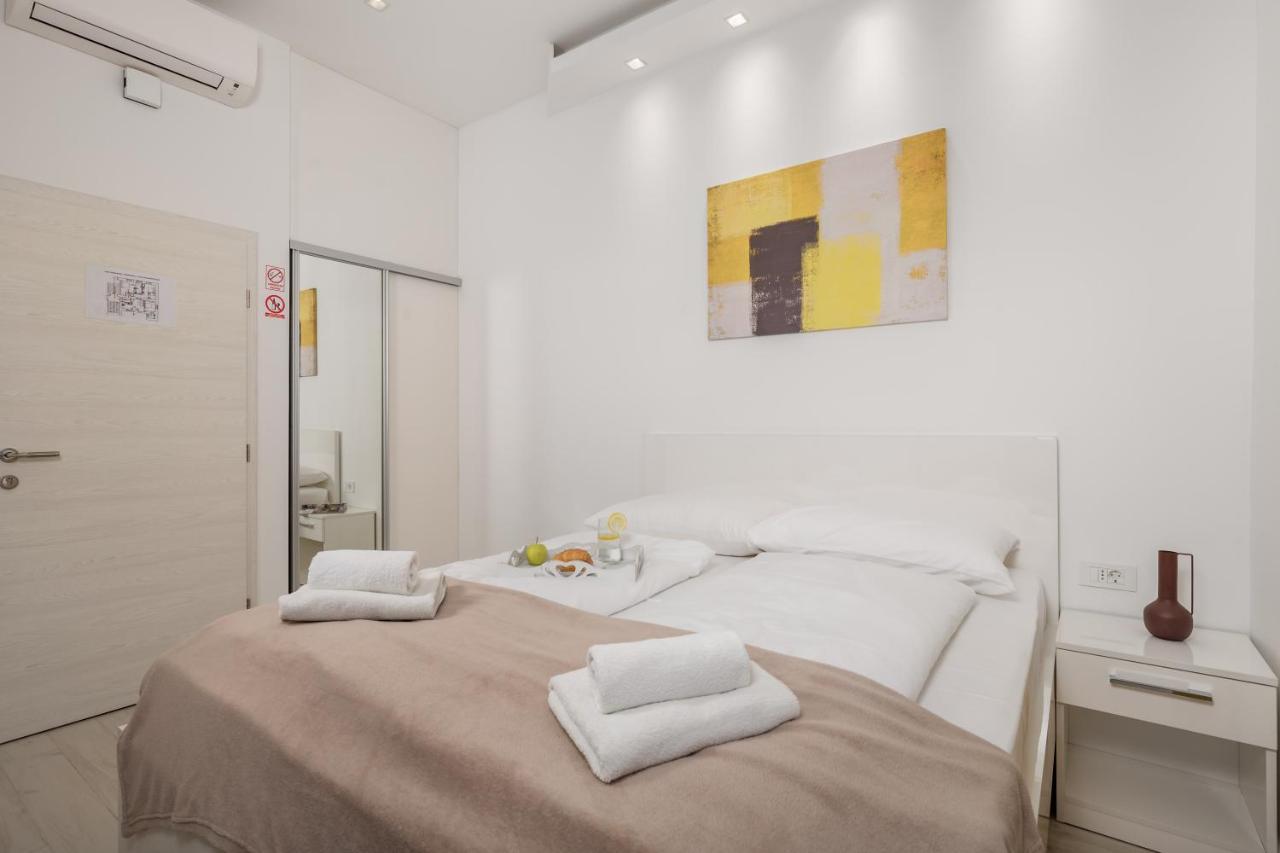 Lux Apartments غييكا المظهر الخارجي الصورة